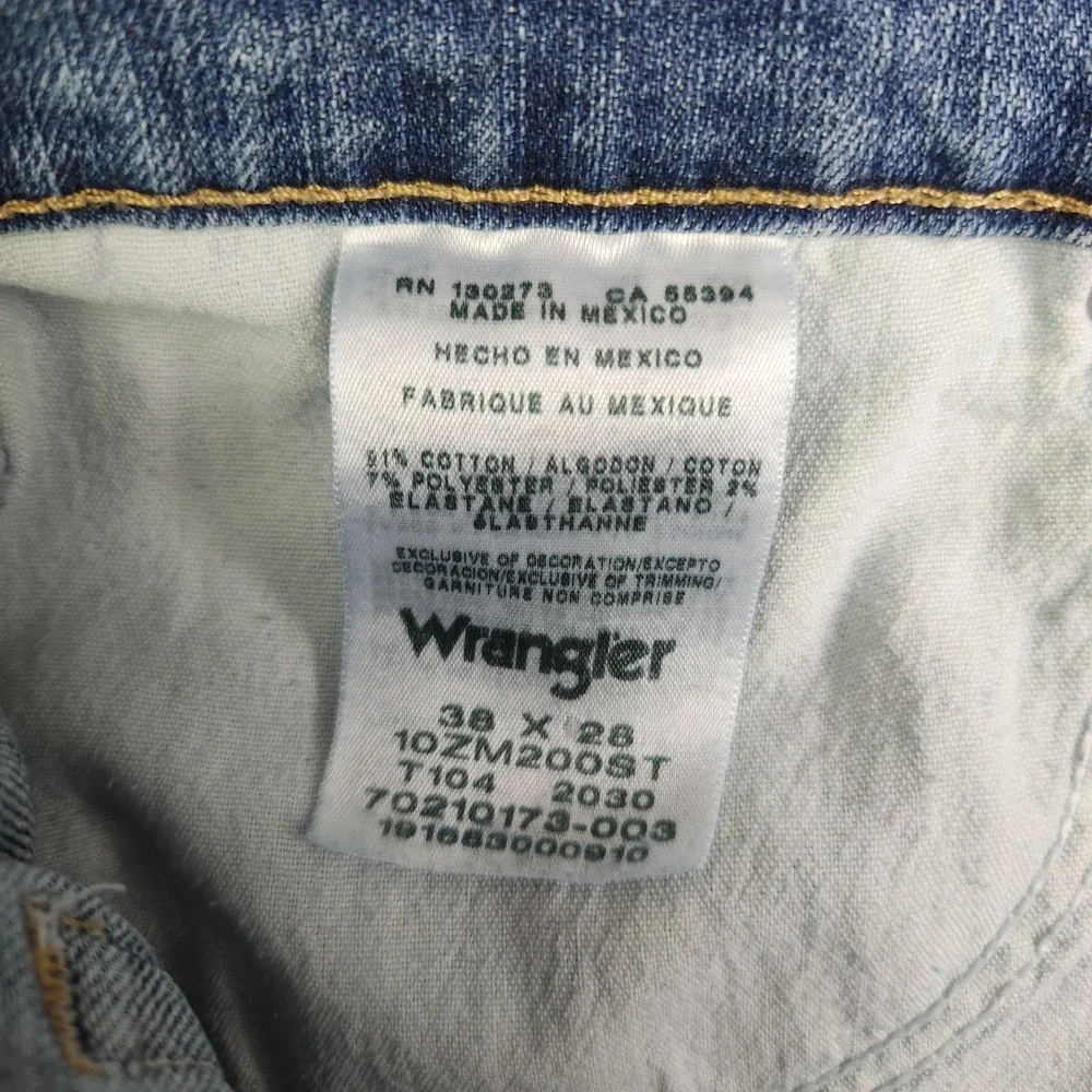 Wrangler Authentics Cropped Jeans Mens 38x28 Blue Denim Stretch Streetwear‎